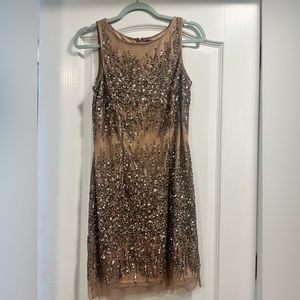 Gorgeous dress! Just in time for the holidays. Adrianna Papell size 8.